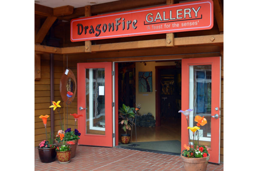 Red Entry doors (open) to the DragonFire Gallery