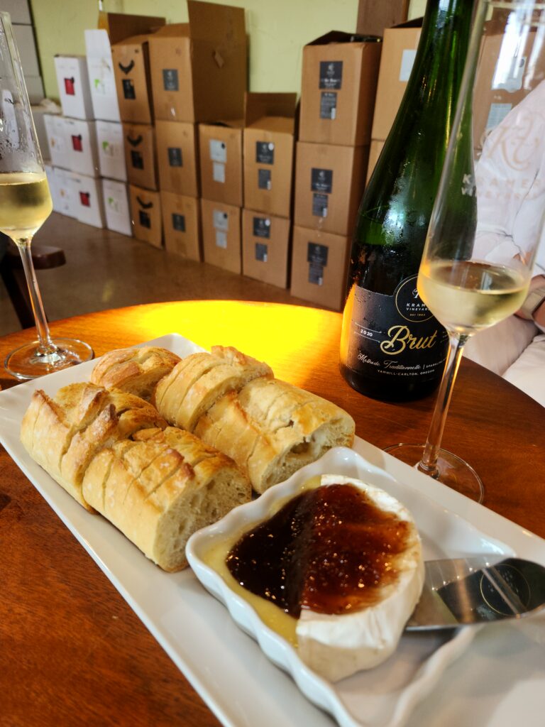 26 Sensational Must-Visit Oregon Wineries in the Willamette Valley 79