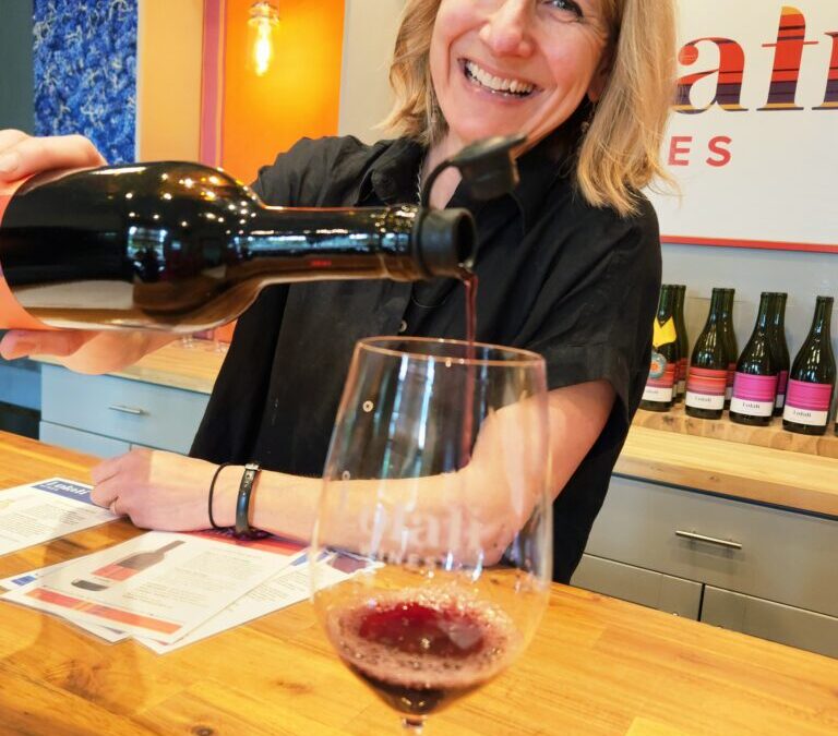 26 Sensational Must-Visit Oregon Wineries in the Willamette Valley