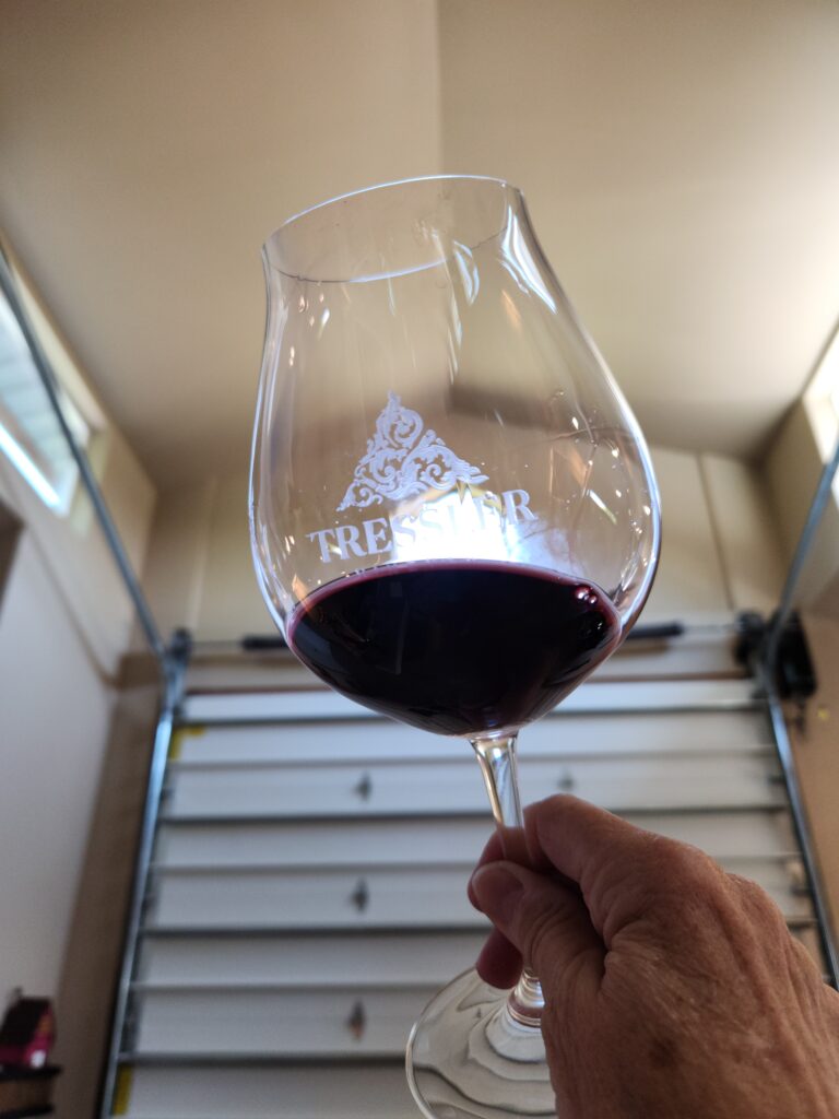 26 Sensational Must-Visit Oregon Wineries in the Willamette Valley 66