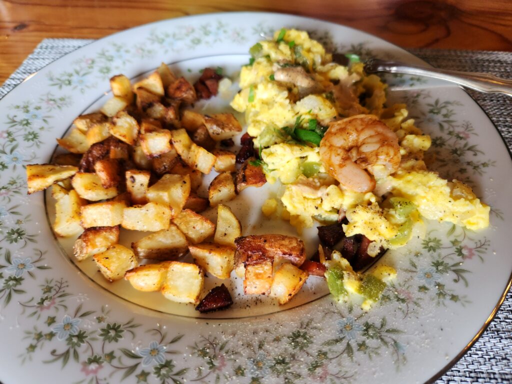 Spend 11 Awesome Days in the Willamette Valley 22 Breakfast with a Southwest flair... eggs and hash browns.